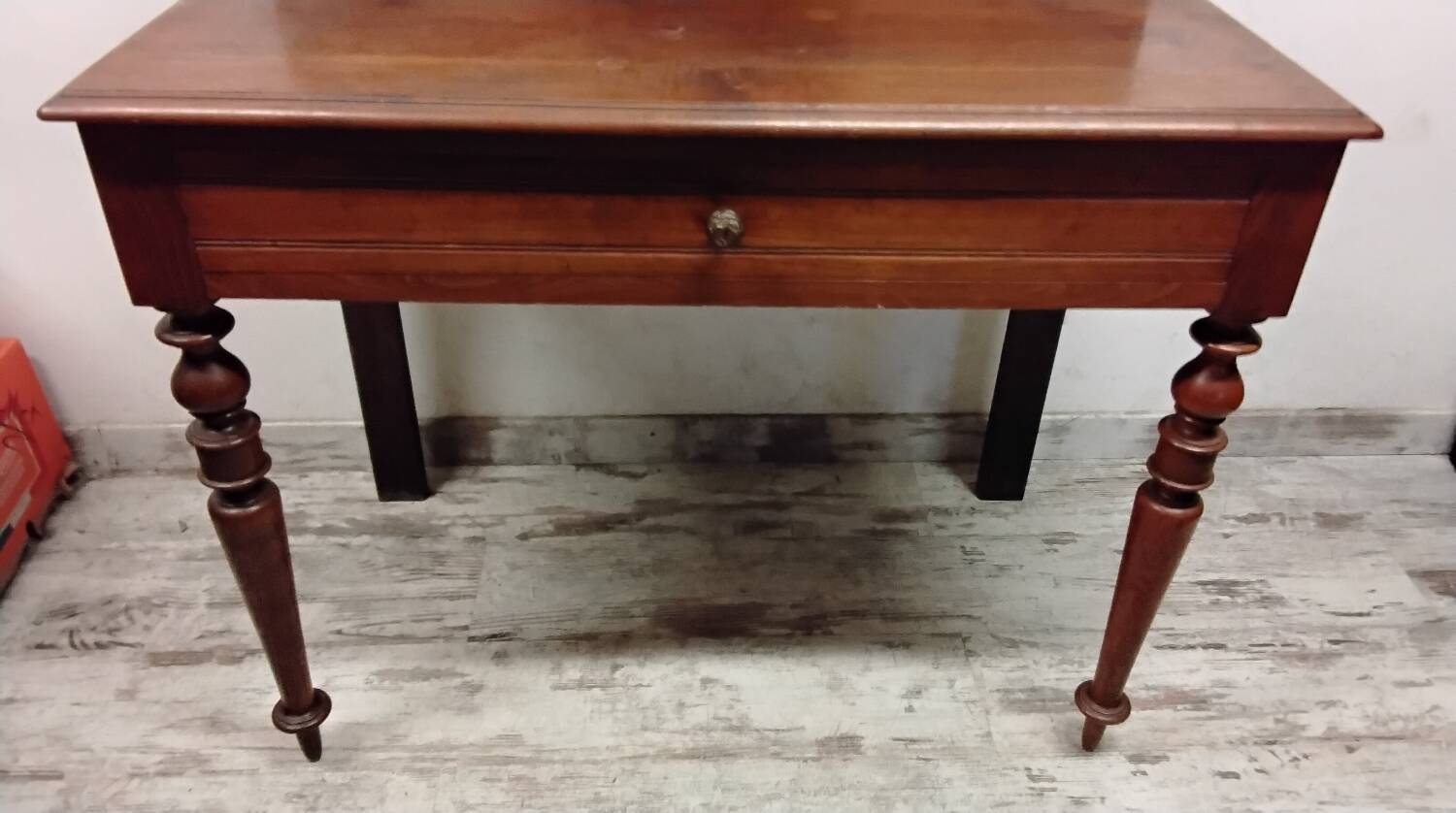 Bureau ancien en bois