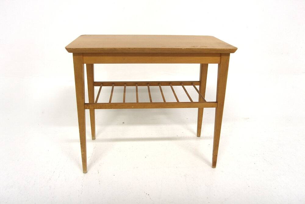 Side table in elm, Swedish Modern, Sweden, 1940