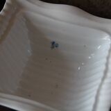 Small fruit bowl with porcelain lid