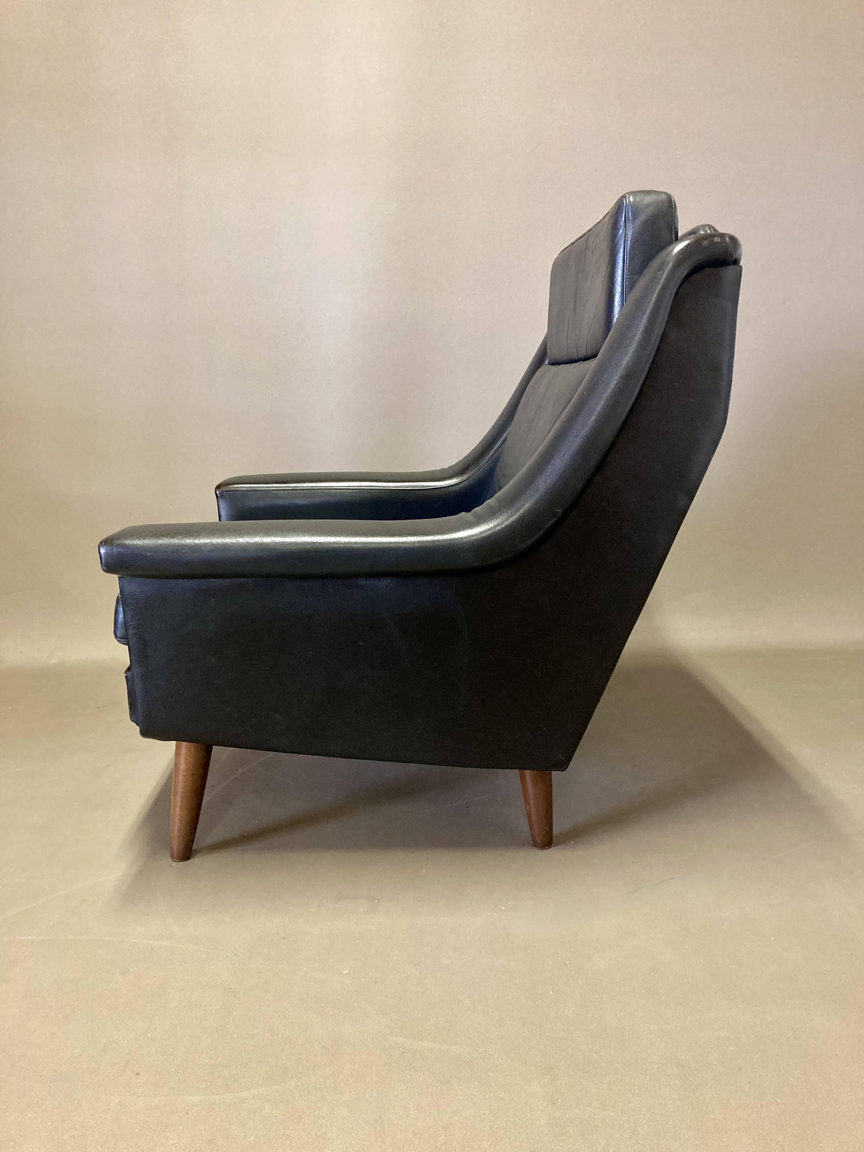 High black leather armchair “scandinavian design” 1950.