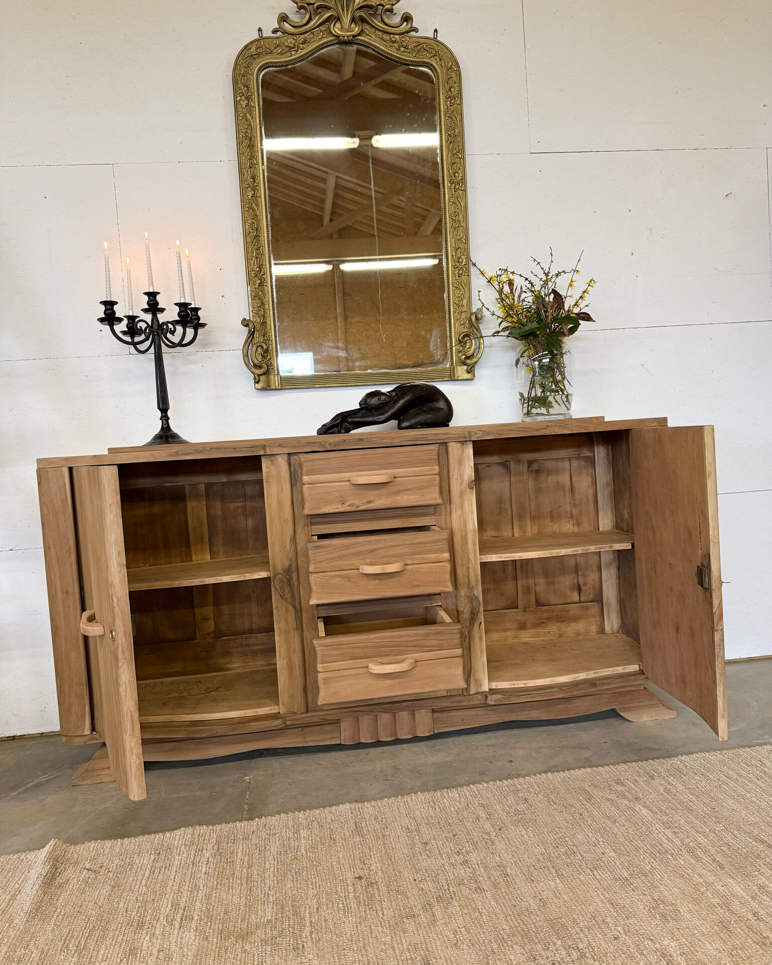 Buffet art deco en noyer