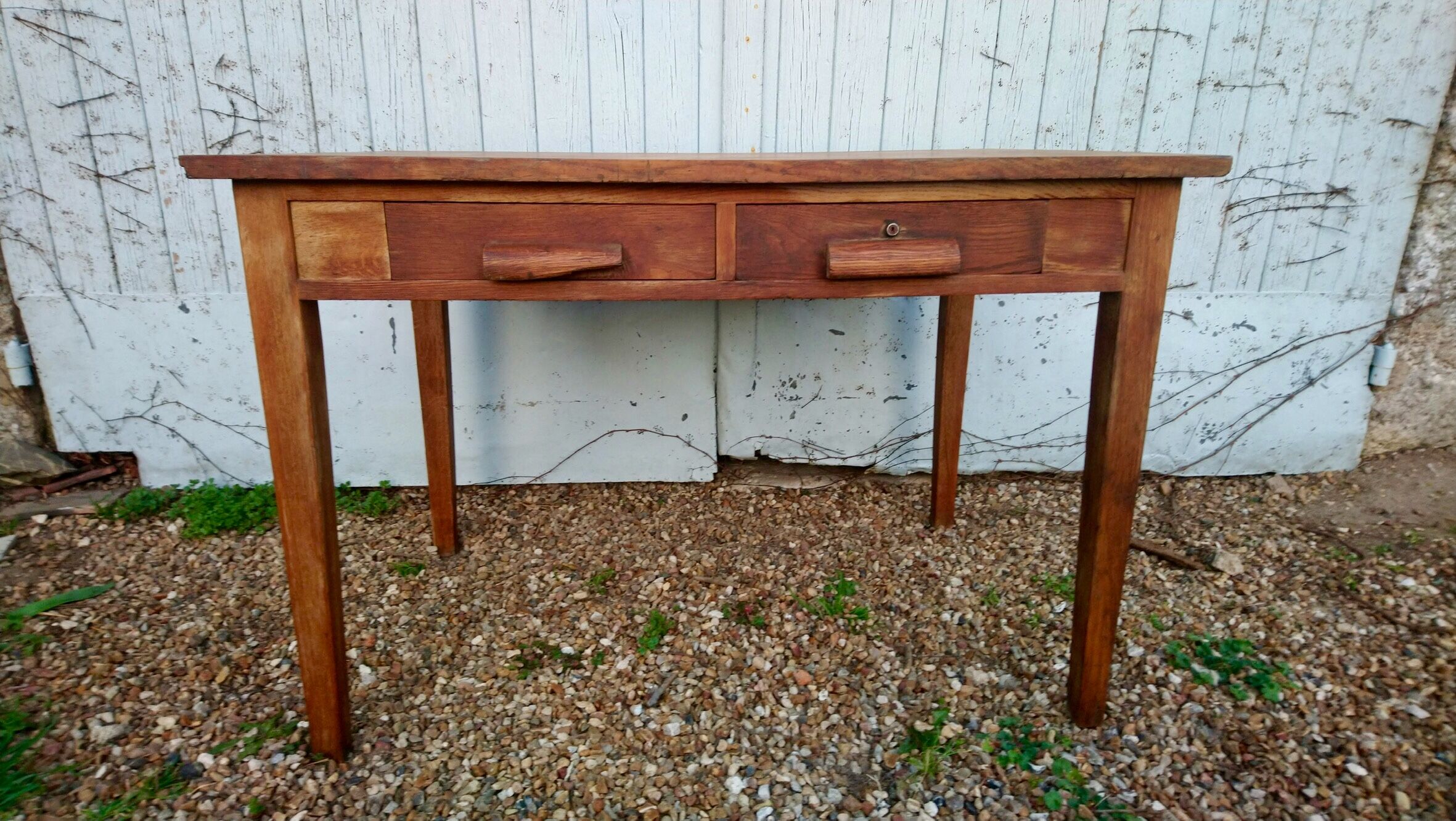 Oak farm table