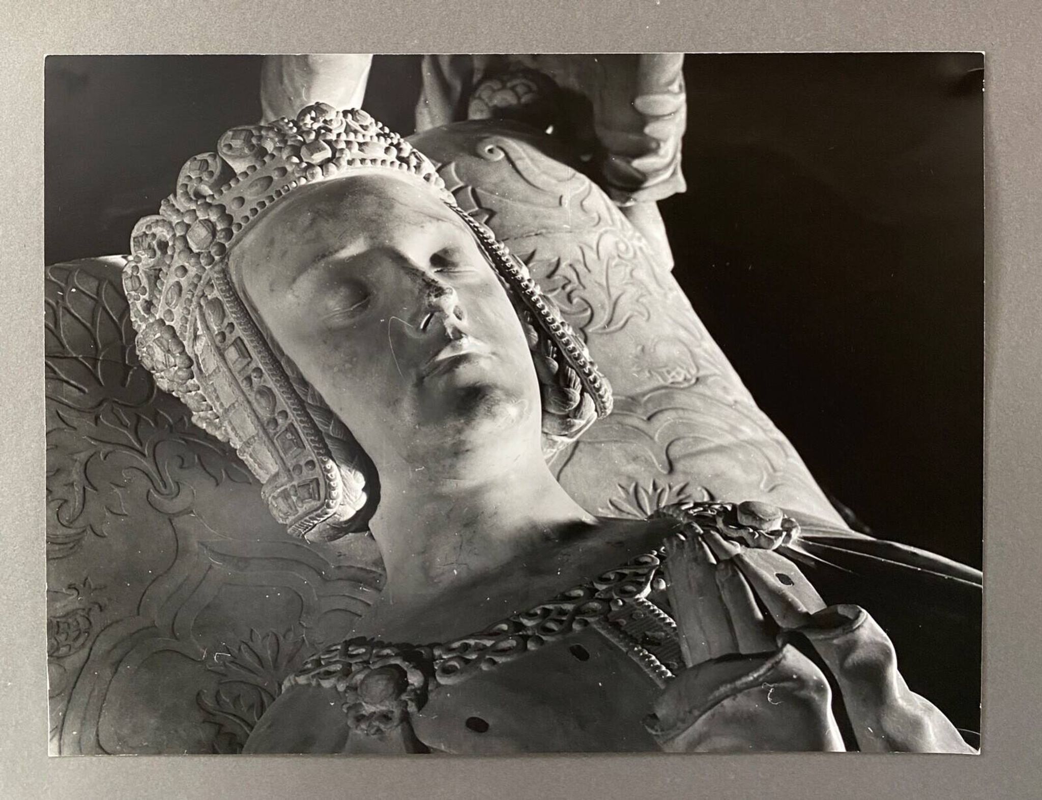 Photo argentique portrait Anne de B Bernard Darot XXe