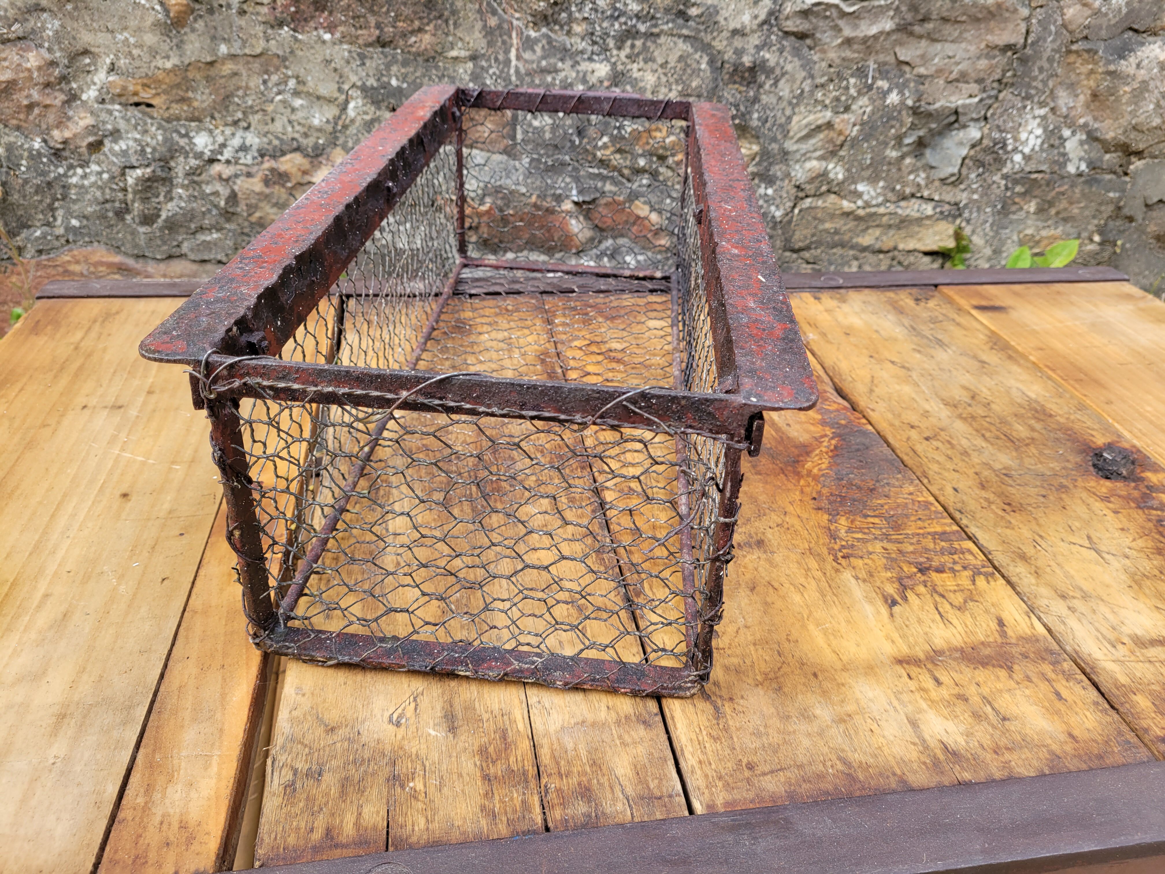Panier en métal