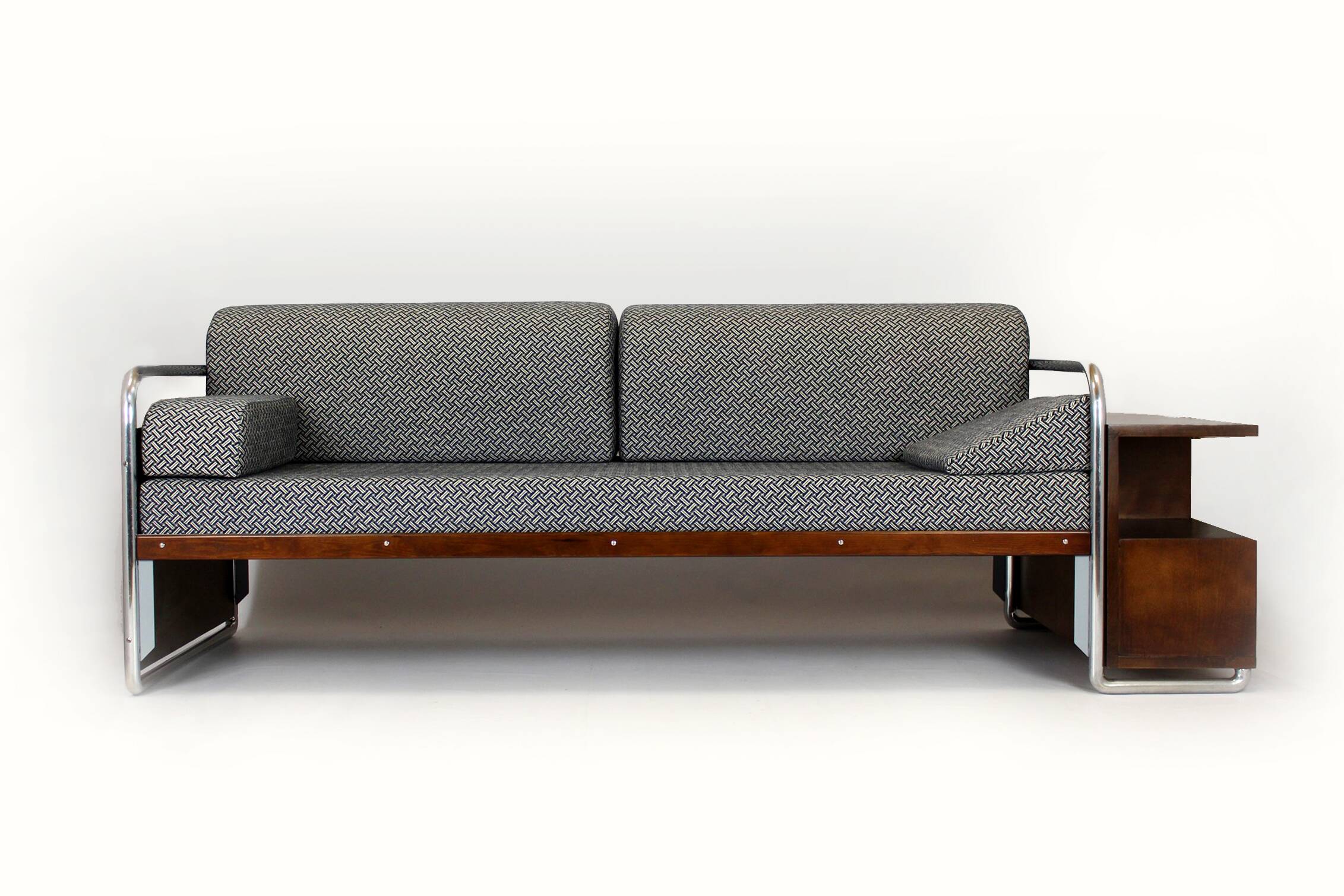 Restored Bauhaus Tubular Steel Sofa by Robert Slezak, 1930s