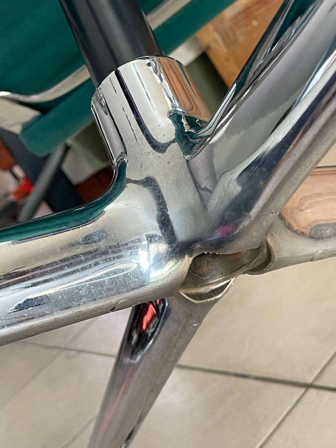 Eames EA 108 armchair designed by Vitra 97