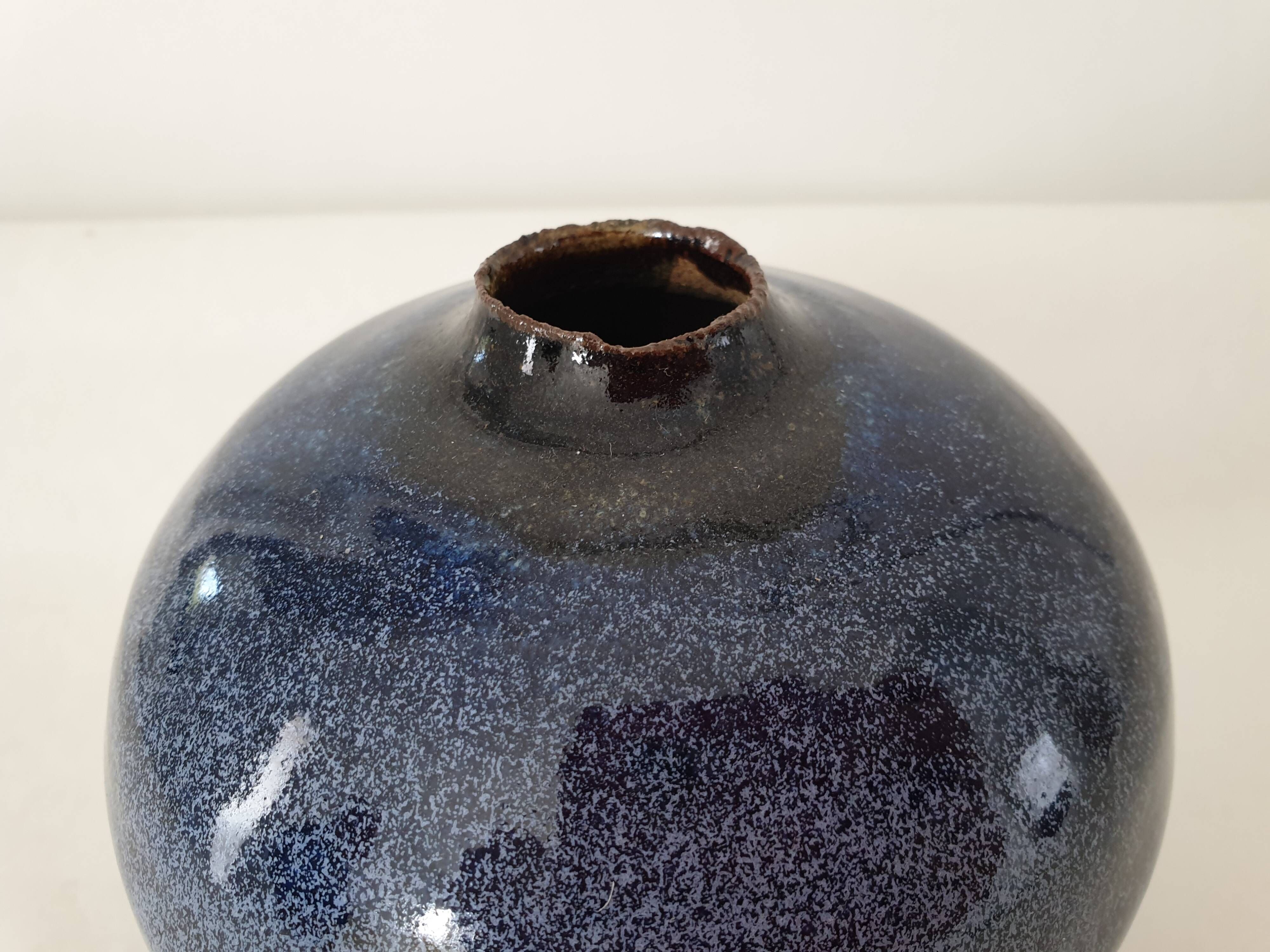 Blue ball vase in enamelled ceramic signed pictogram (Signature to be identified)