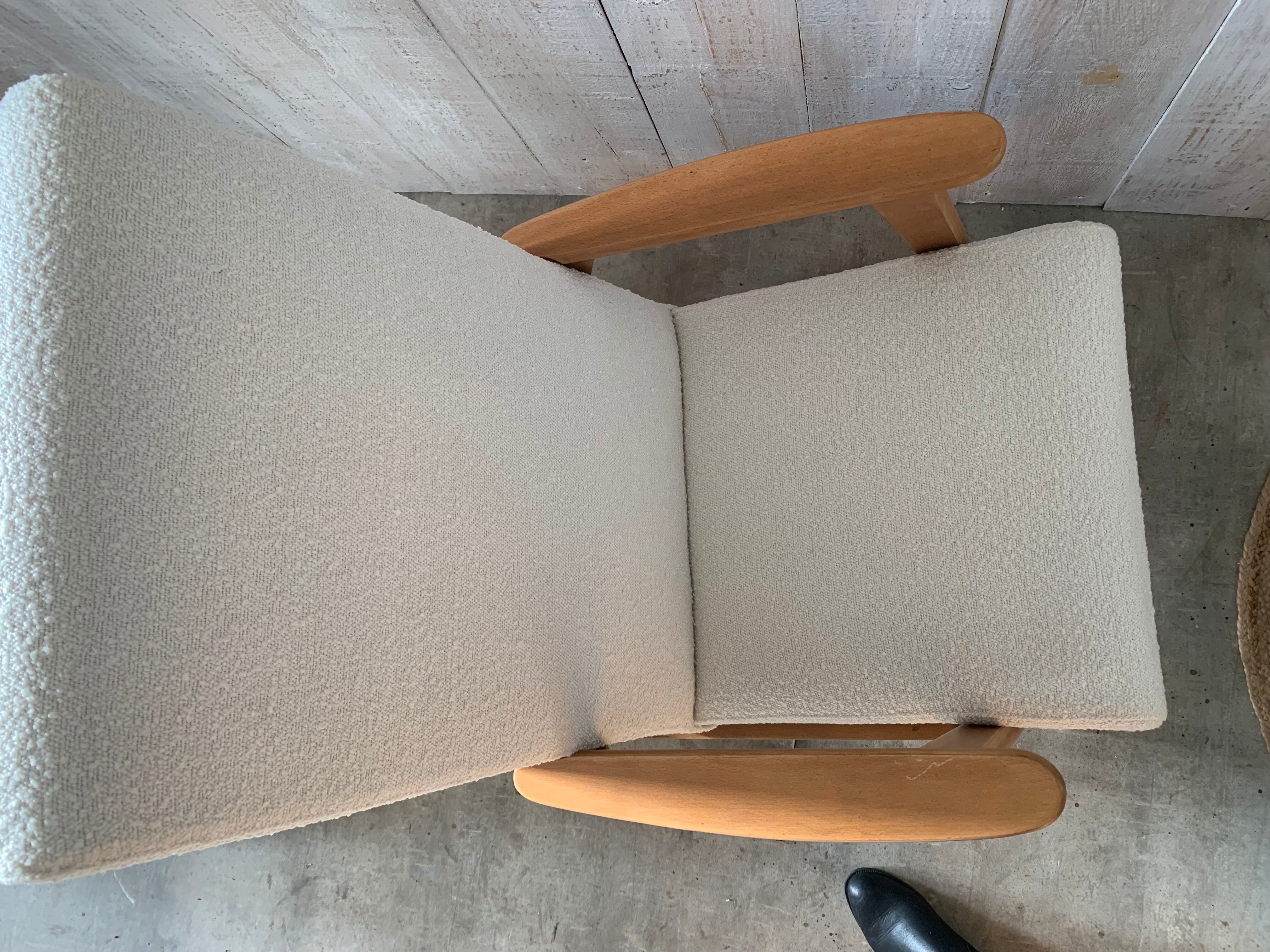 Armchair 60's