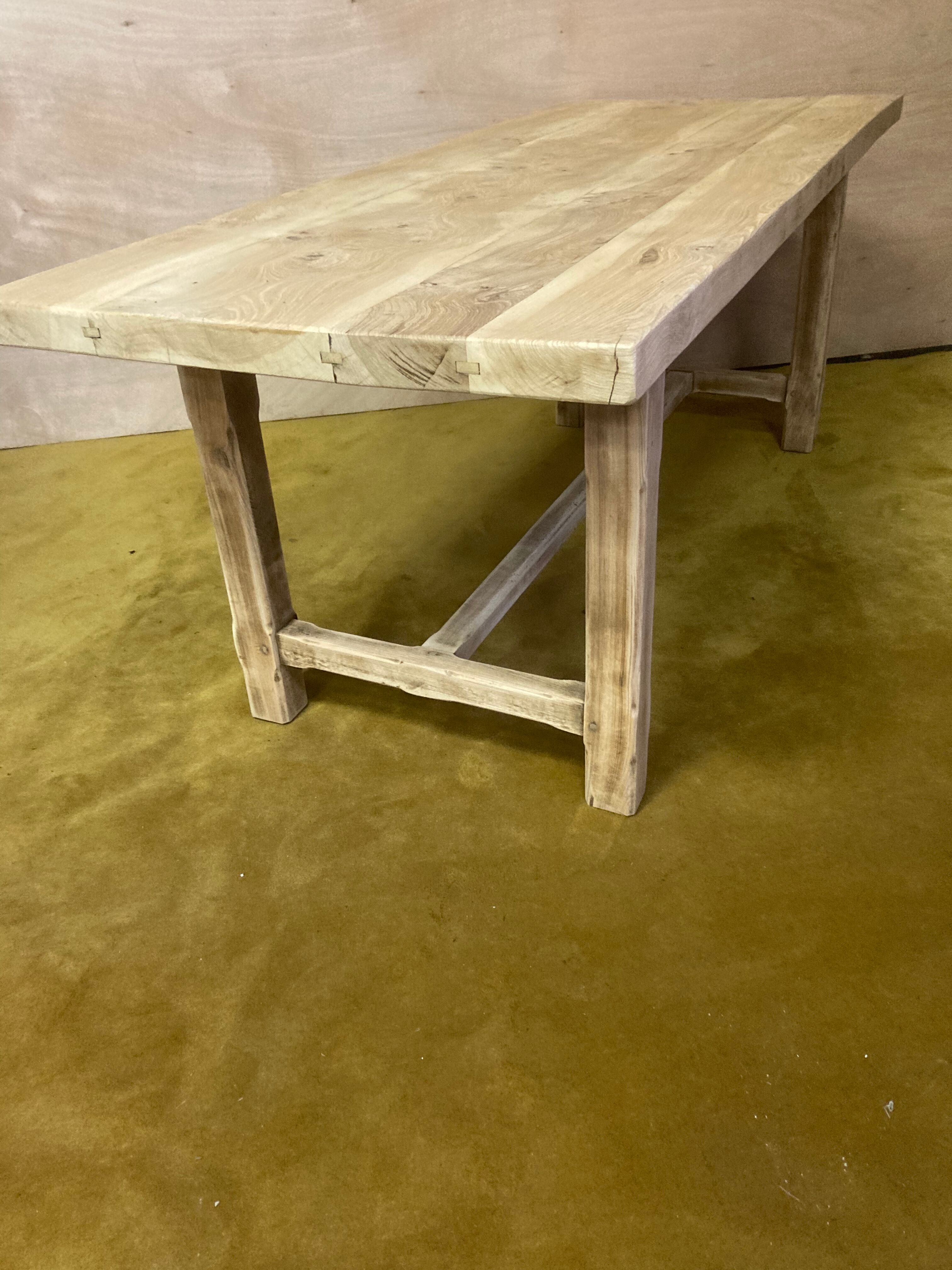 Farmhouse table bois brut