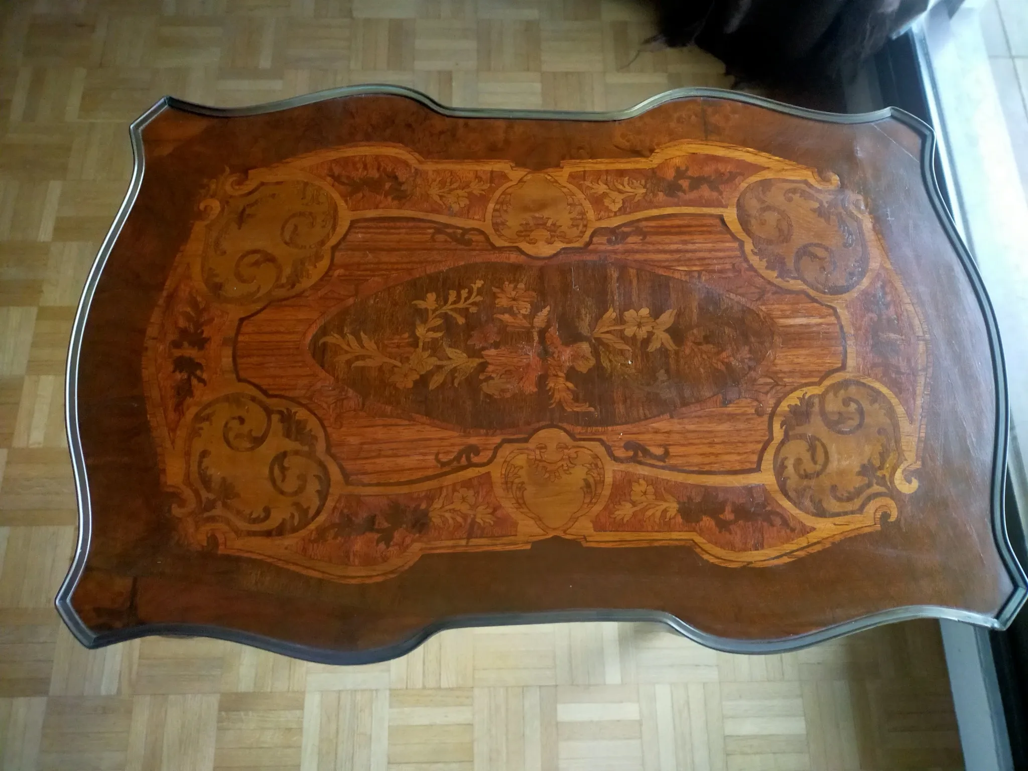 Console table
