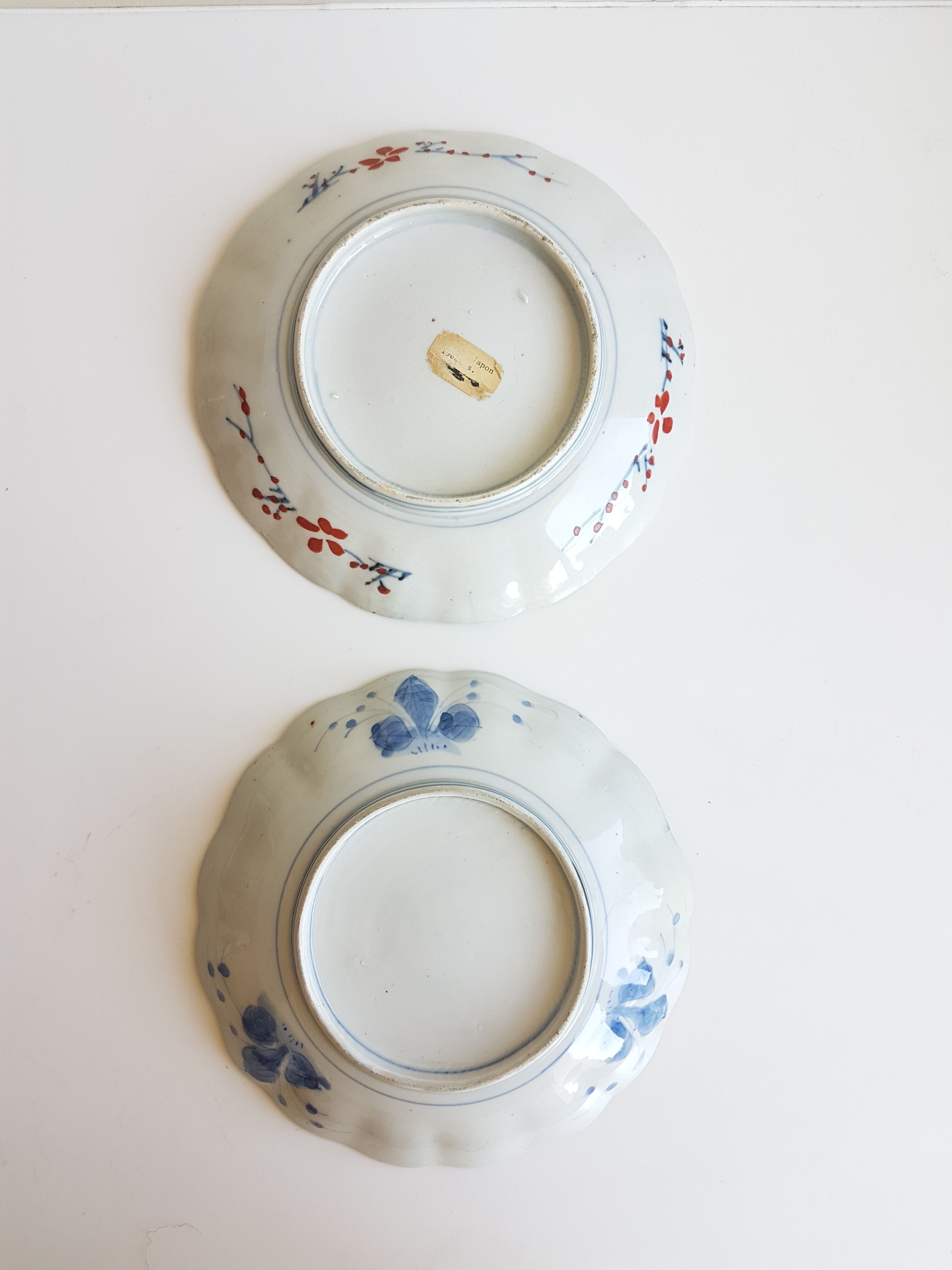 2 plates Imari