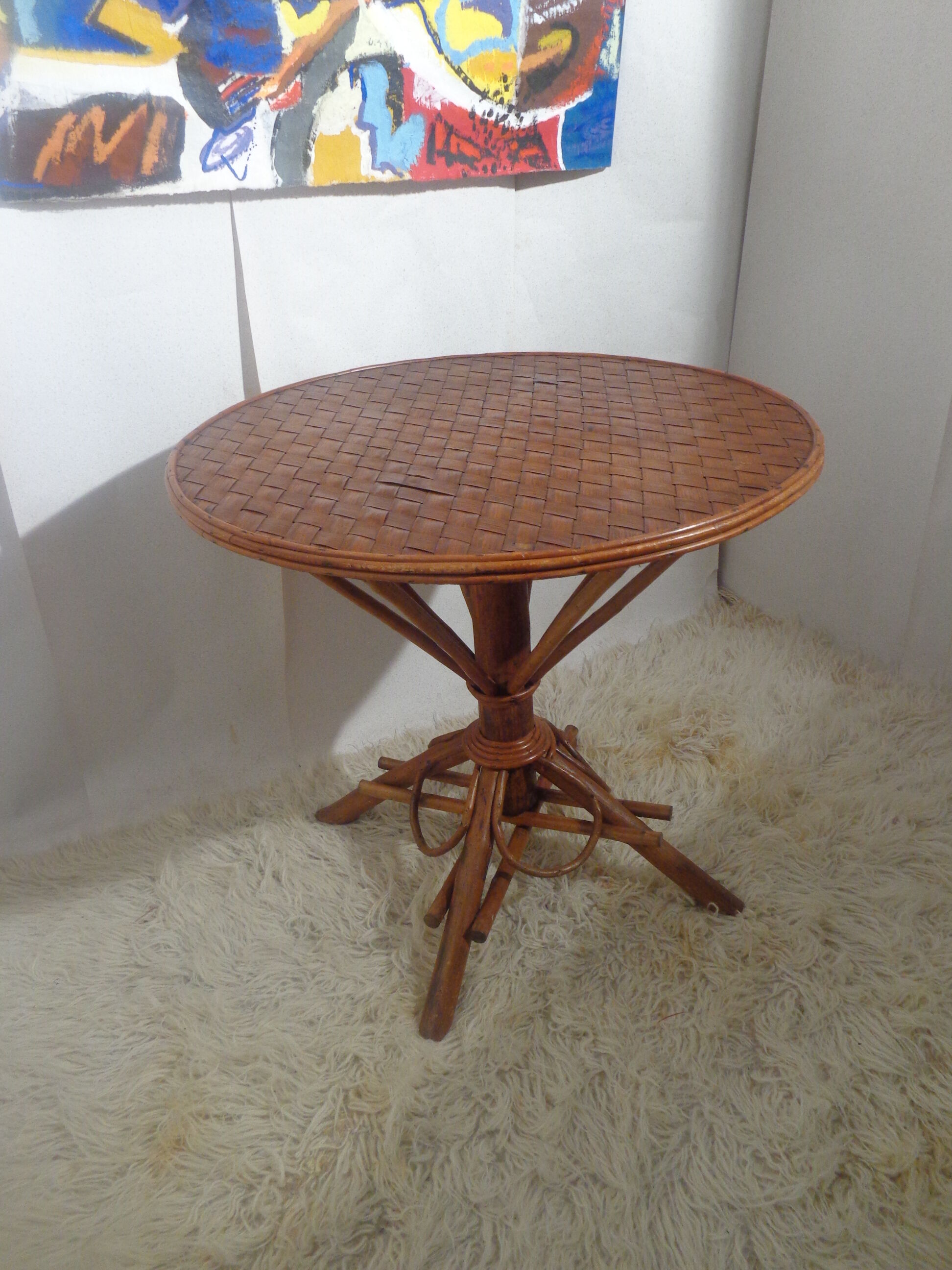 Rattan and braided chestnut table