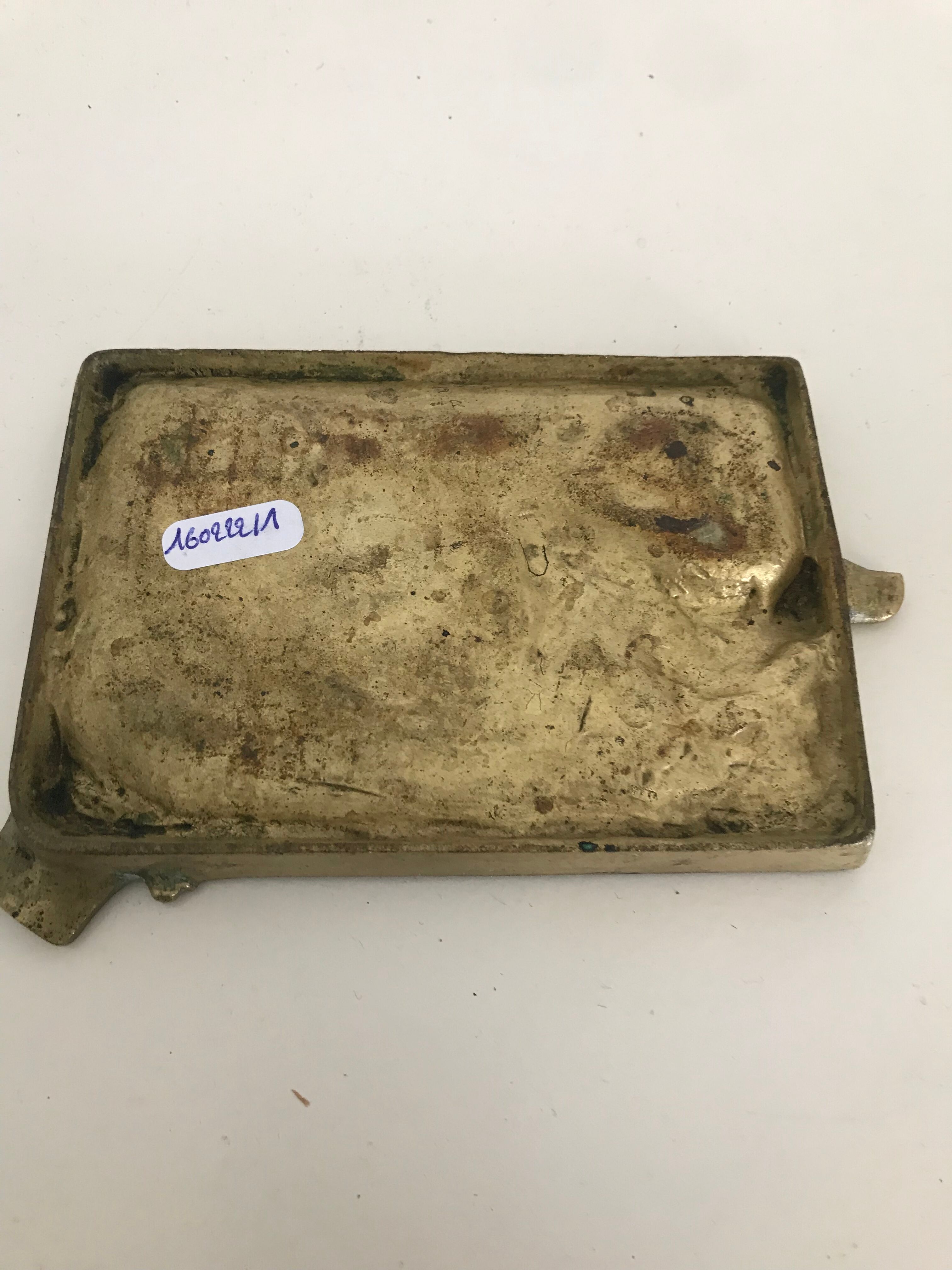 Ashtray hunting dog brass