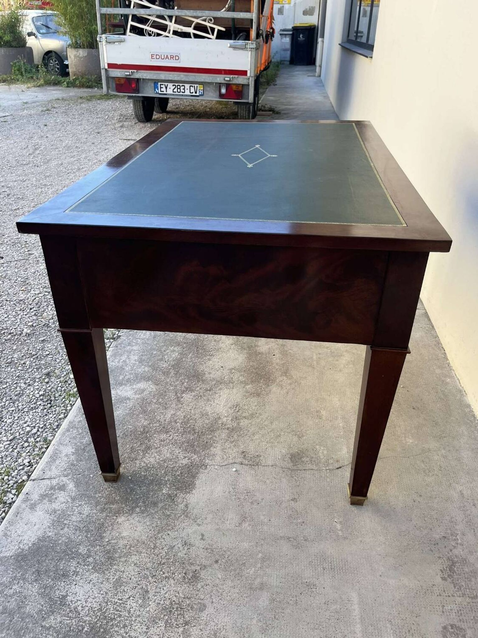 Empire style desk in solid mahogany, 19th century