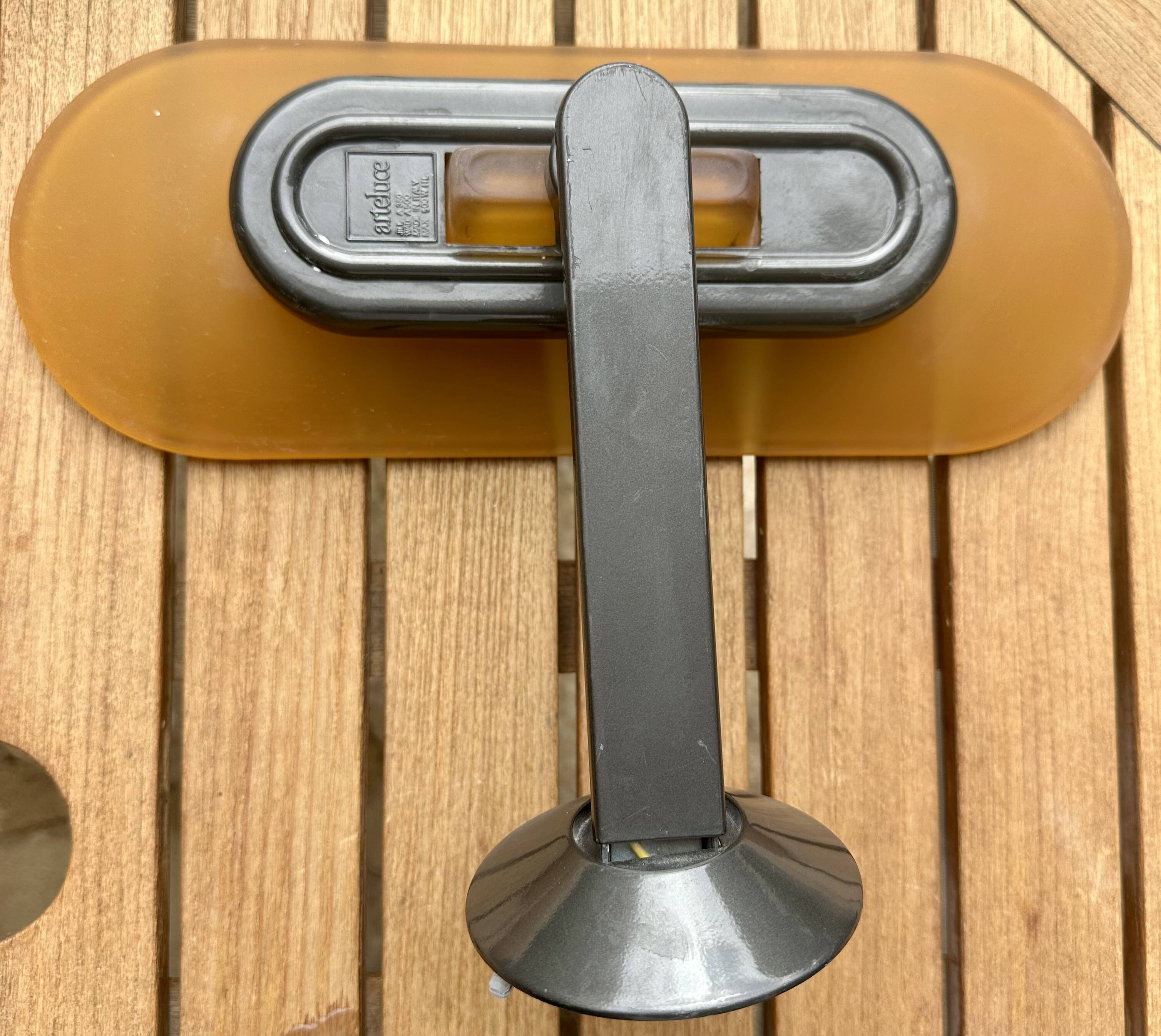 Pair of vintage Arteluce "Jill" yellow wall lights – Italian design