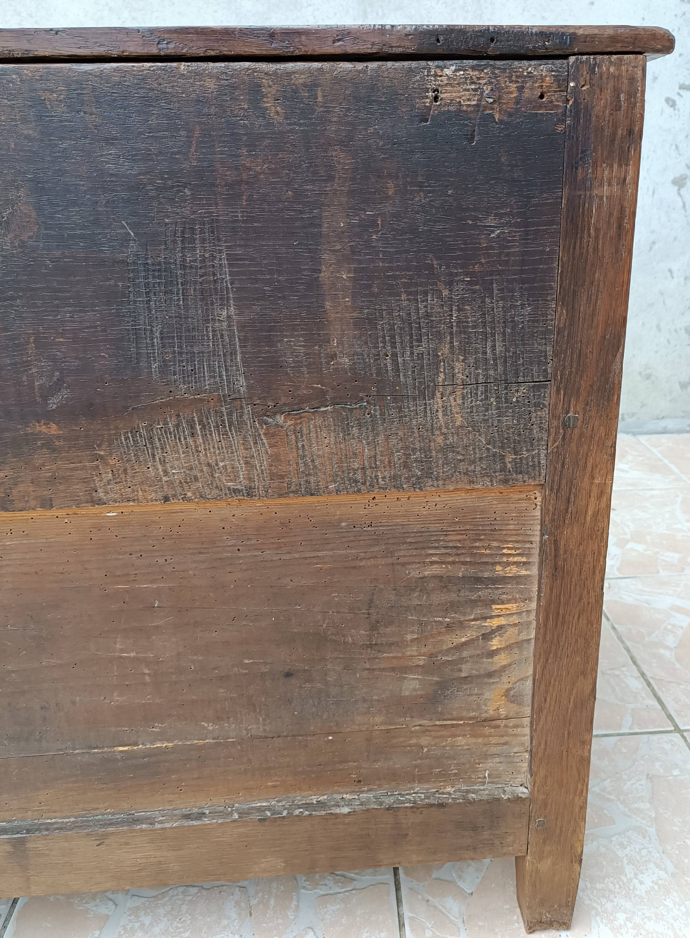 Louis XVI oak chest