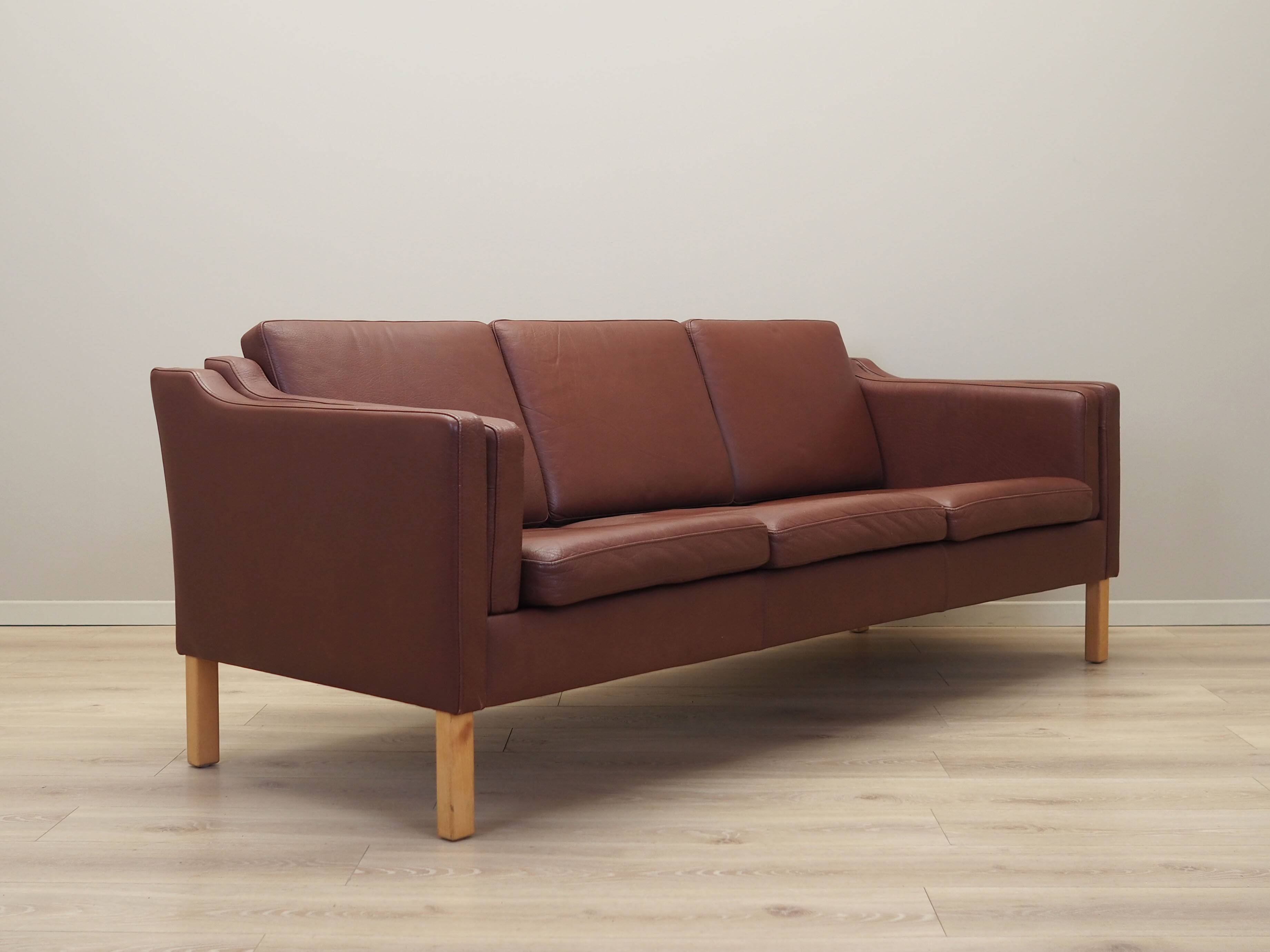 Brown leather sofa, Danish design, 1970s, production: Denmark