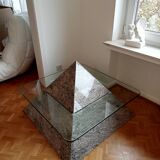 Granite pyramid table