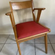 Rockabilly red armchair