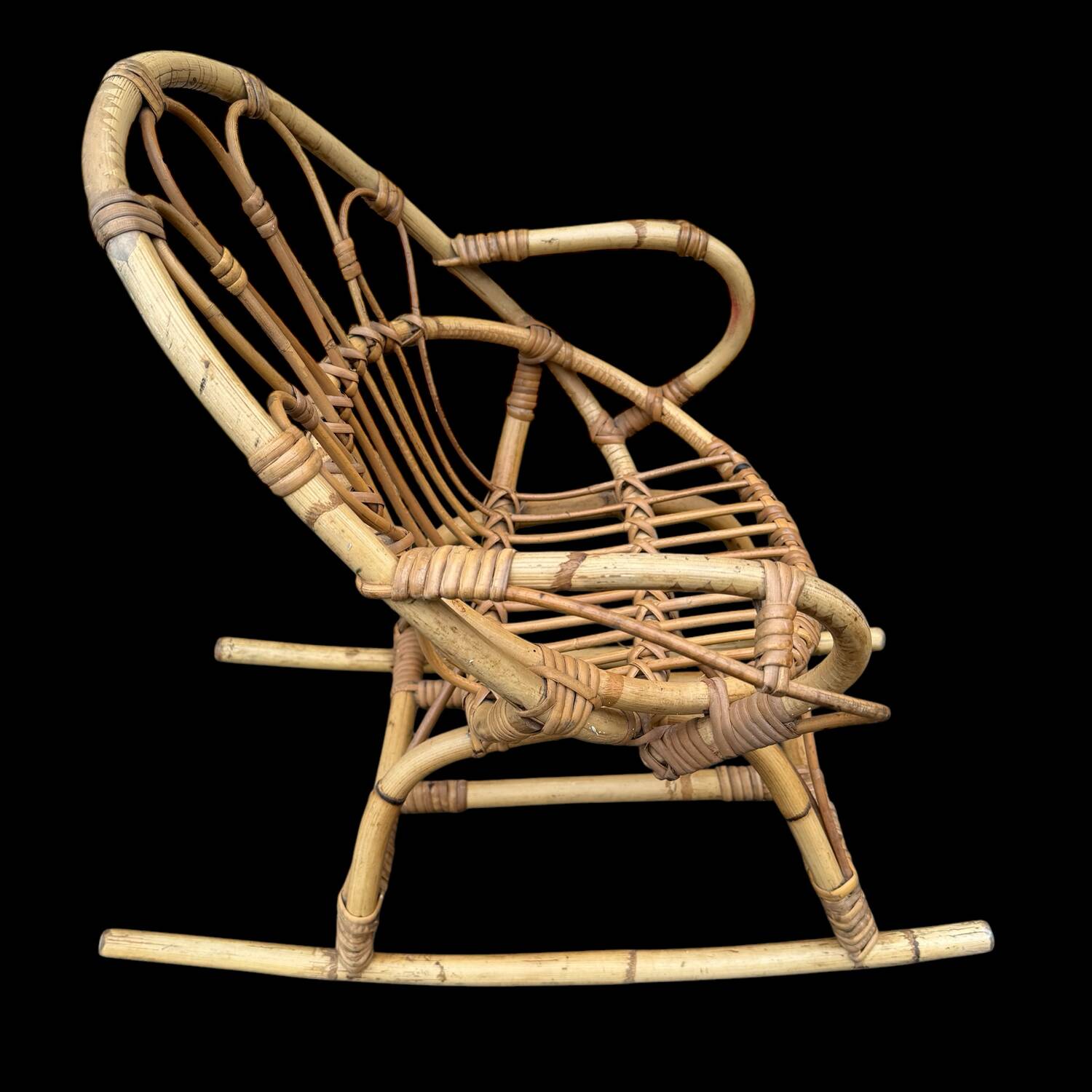 Provencal children's rocking chair from the 50s