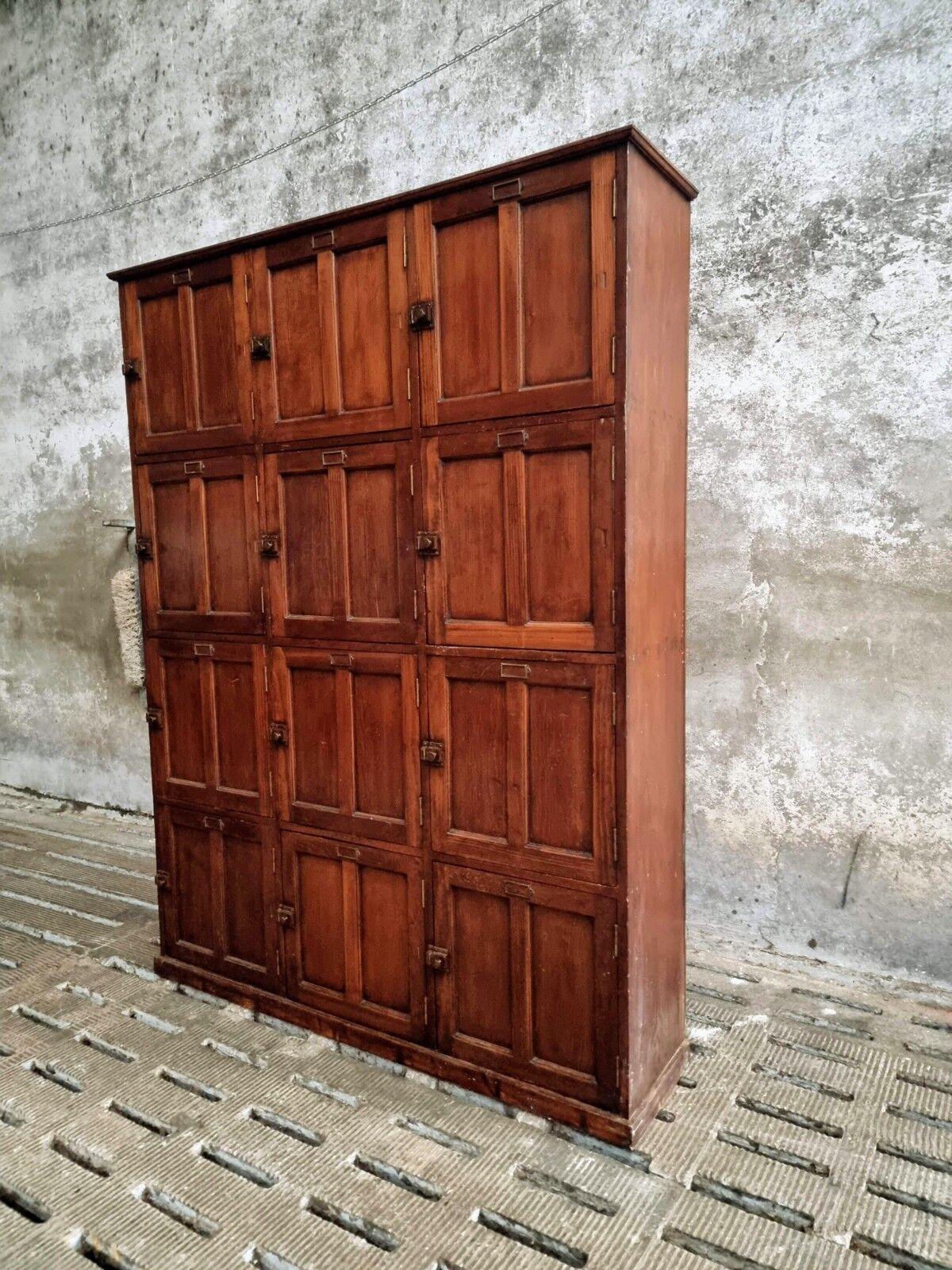 Antique cabinet office cabinet locker sideboard
