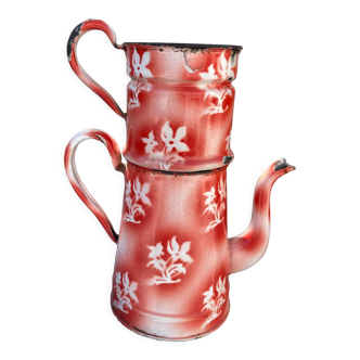 Cafetière émaillée