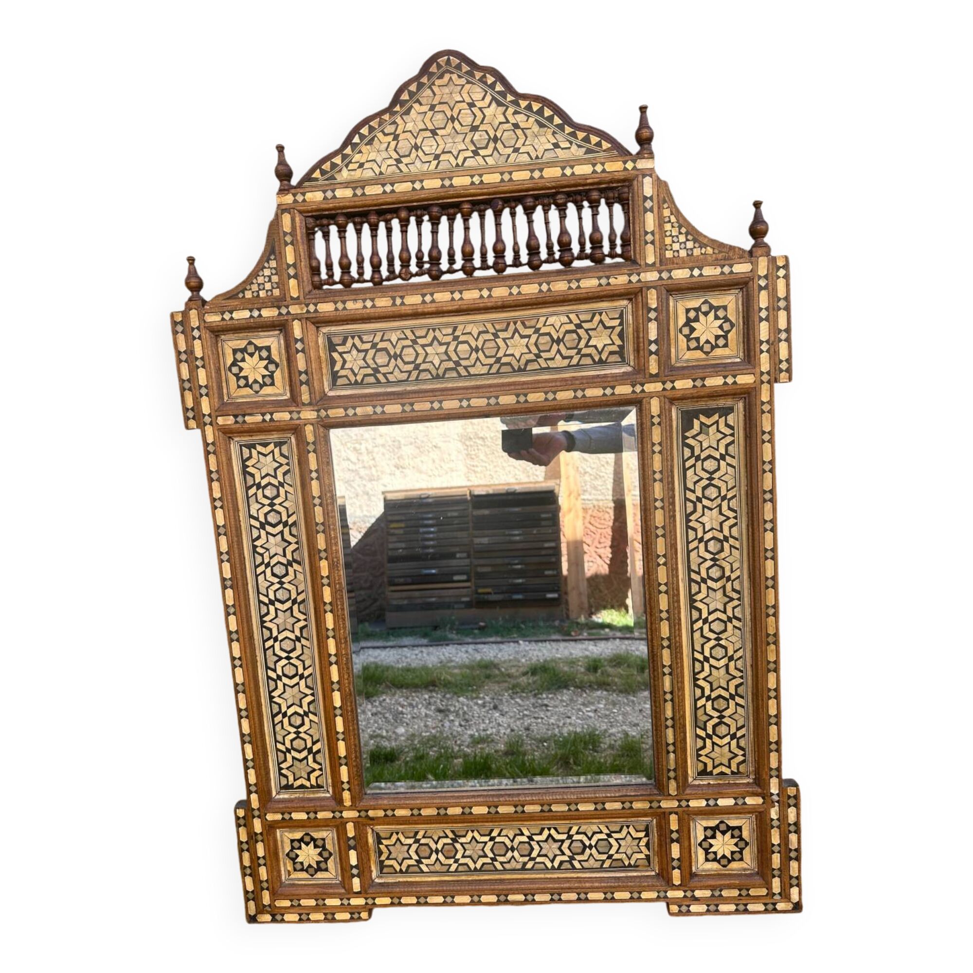 Syrian mirror