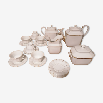 Bayeux model tea set