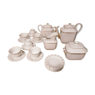 Bayeux model tea set