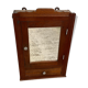 Armoire à pharmacie