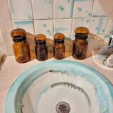 Amber pots