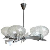 5-light chandelier in chromed metal and cracked glass