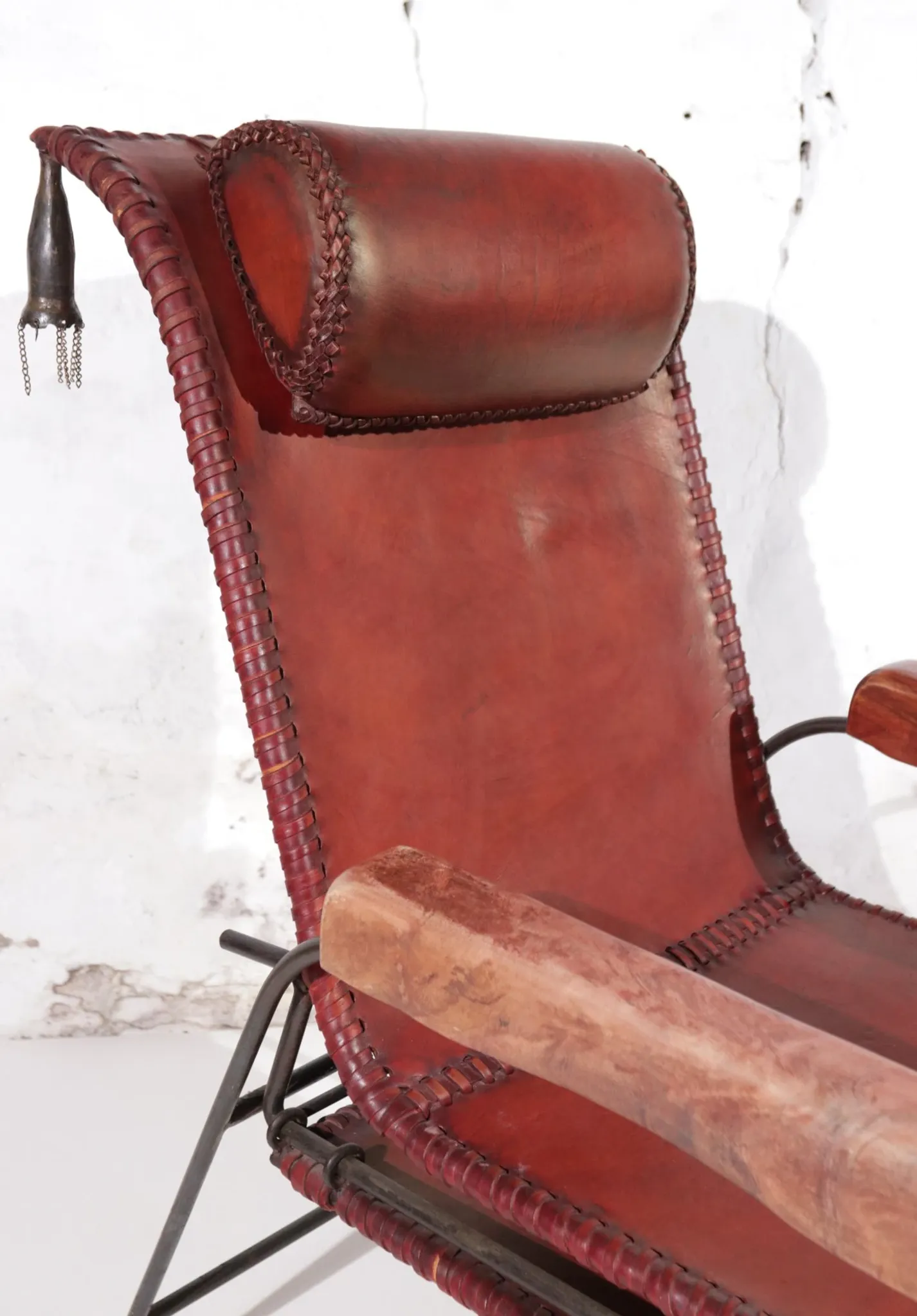 French art deco lounge chair in wrought iron and leather with footrest
