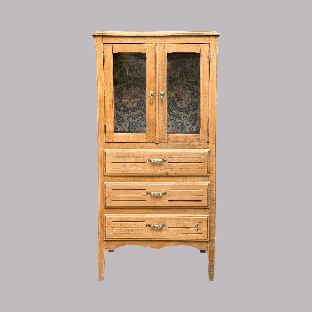 Art Deco glass-fronted Parisian buffet in raw wood