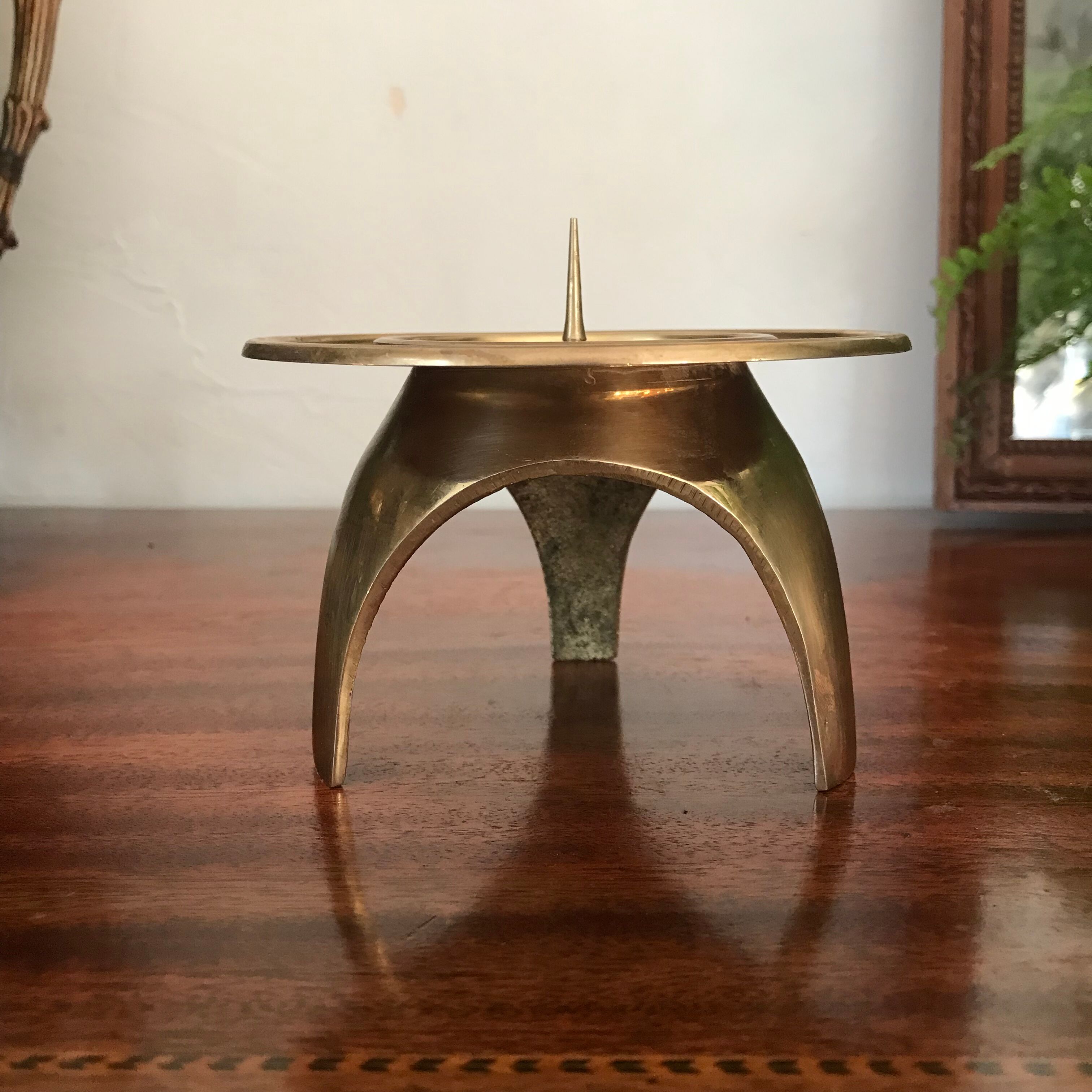 Scandinavian tripod candle holder