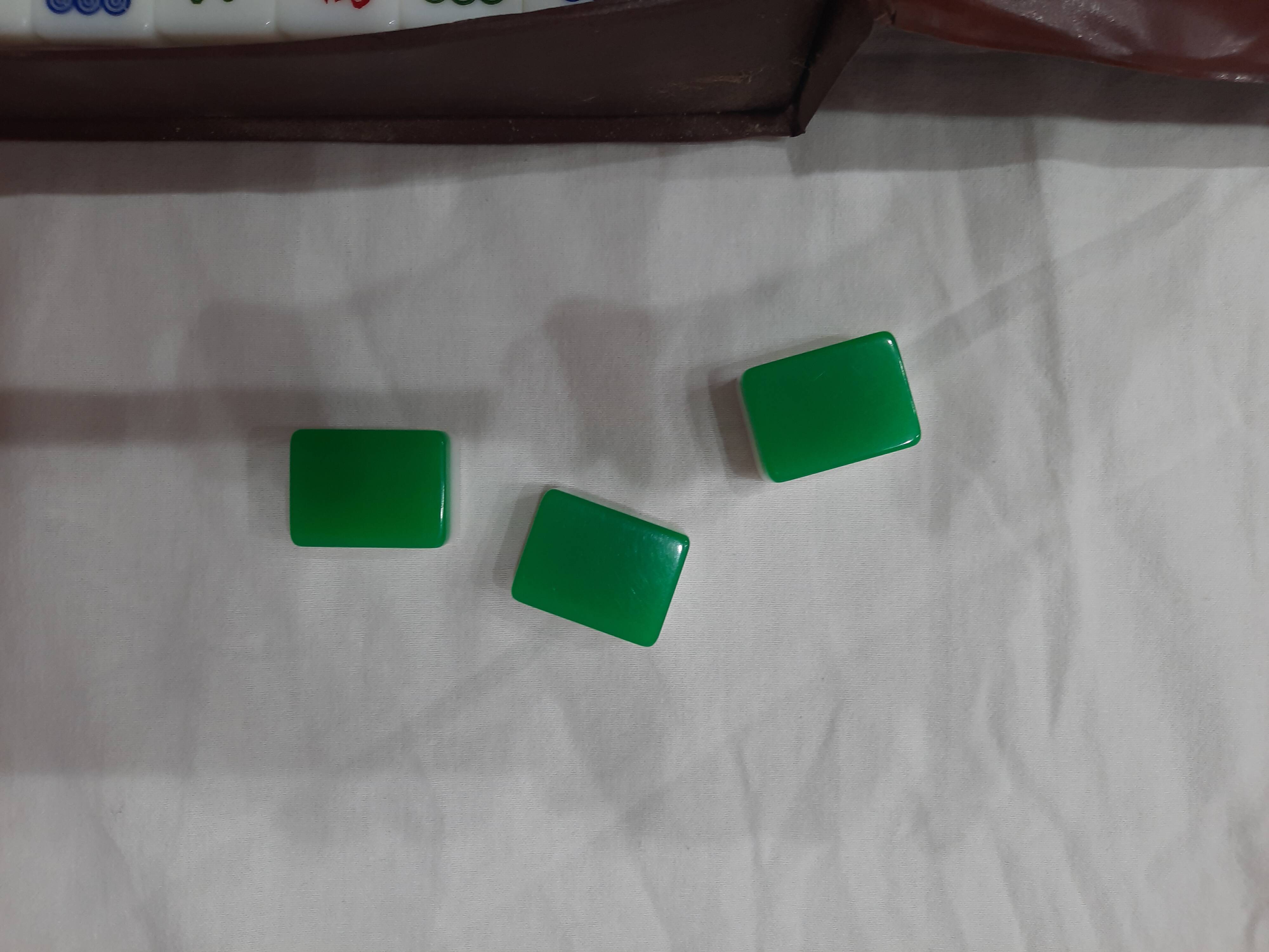 Complete vintage mahjong game with a faux leather case.