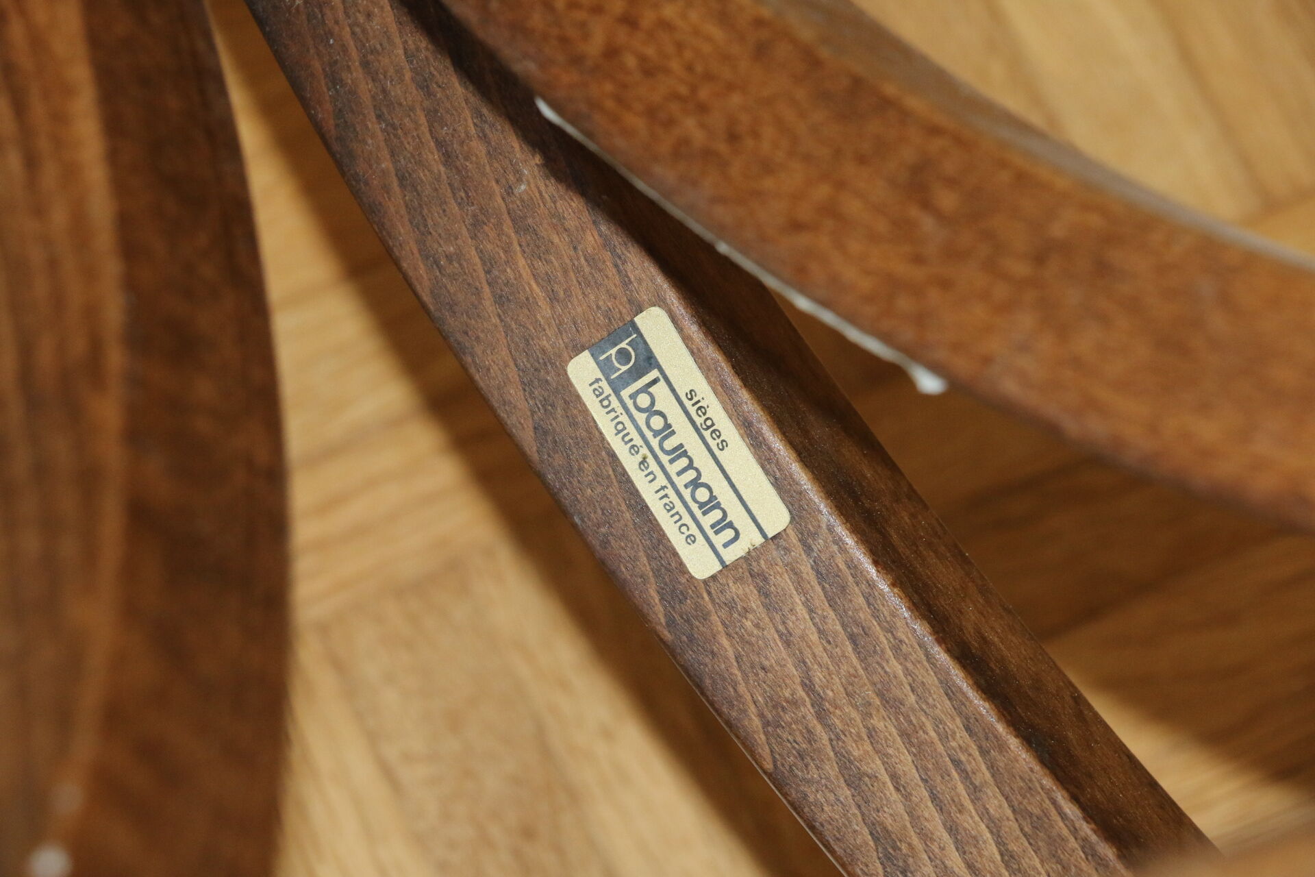 Coat rack parrot Baumann simple dark beech