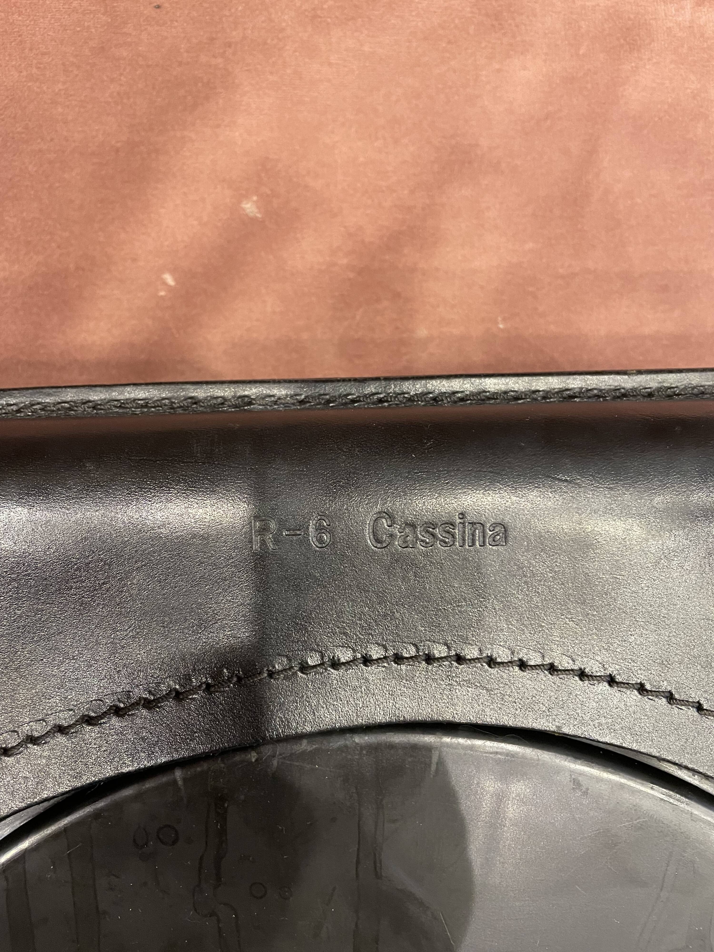 4 black leather chairs 412 cab by Mario Bellini signed Cassina