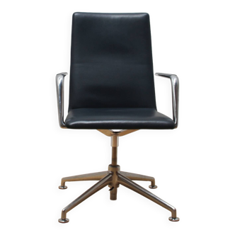 Arrows office chair