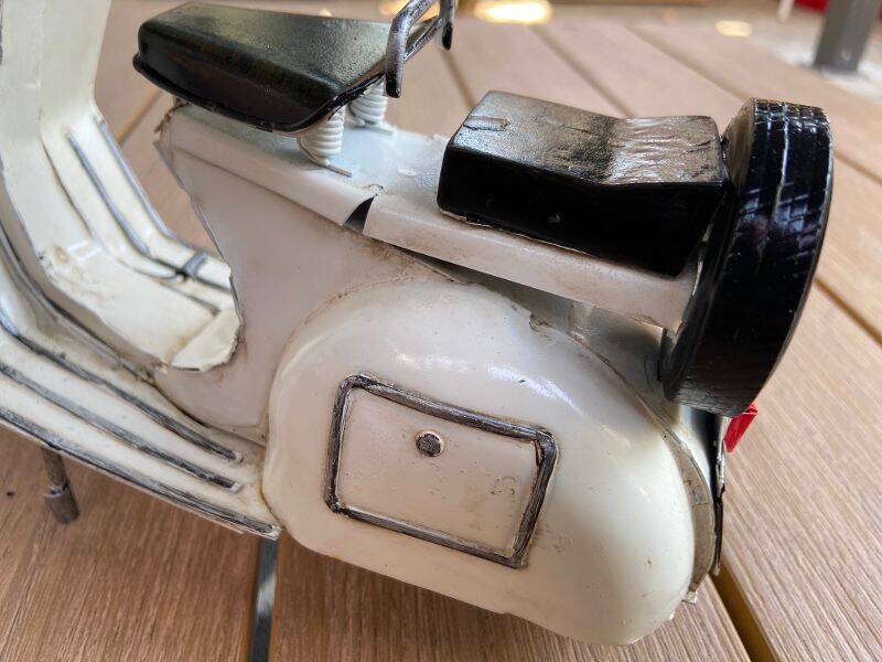 Decorative Toy in Painted Tin Scooter Vespa Piaggio 1955 collection "The Wasp"
