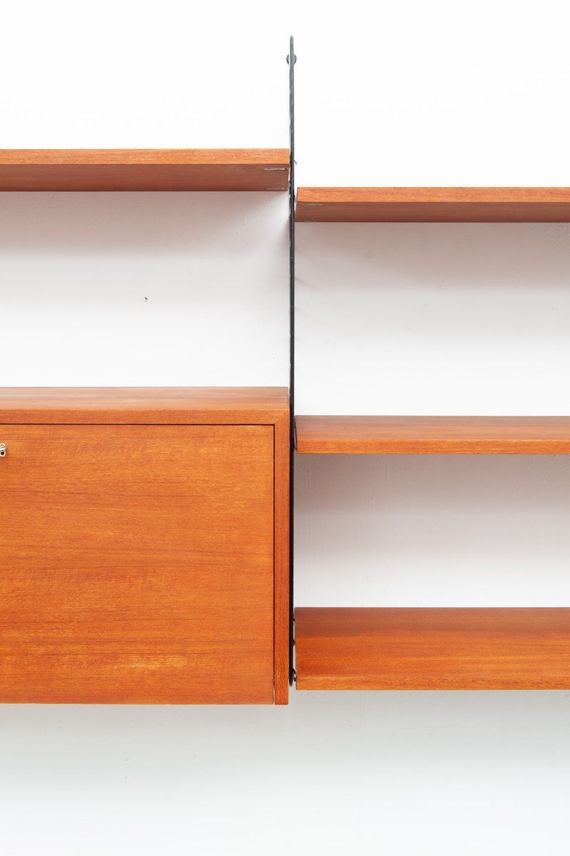 String teak wall shelf by Kajsa & Nisse Strinning, 1950s