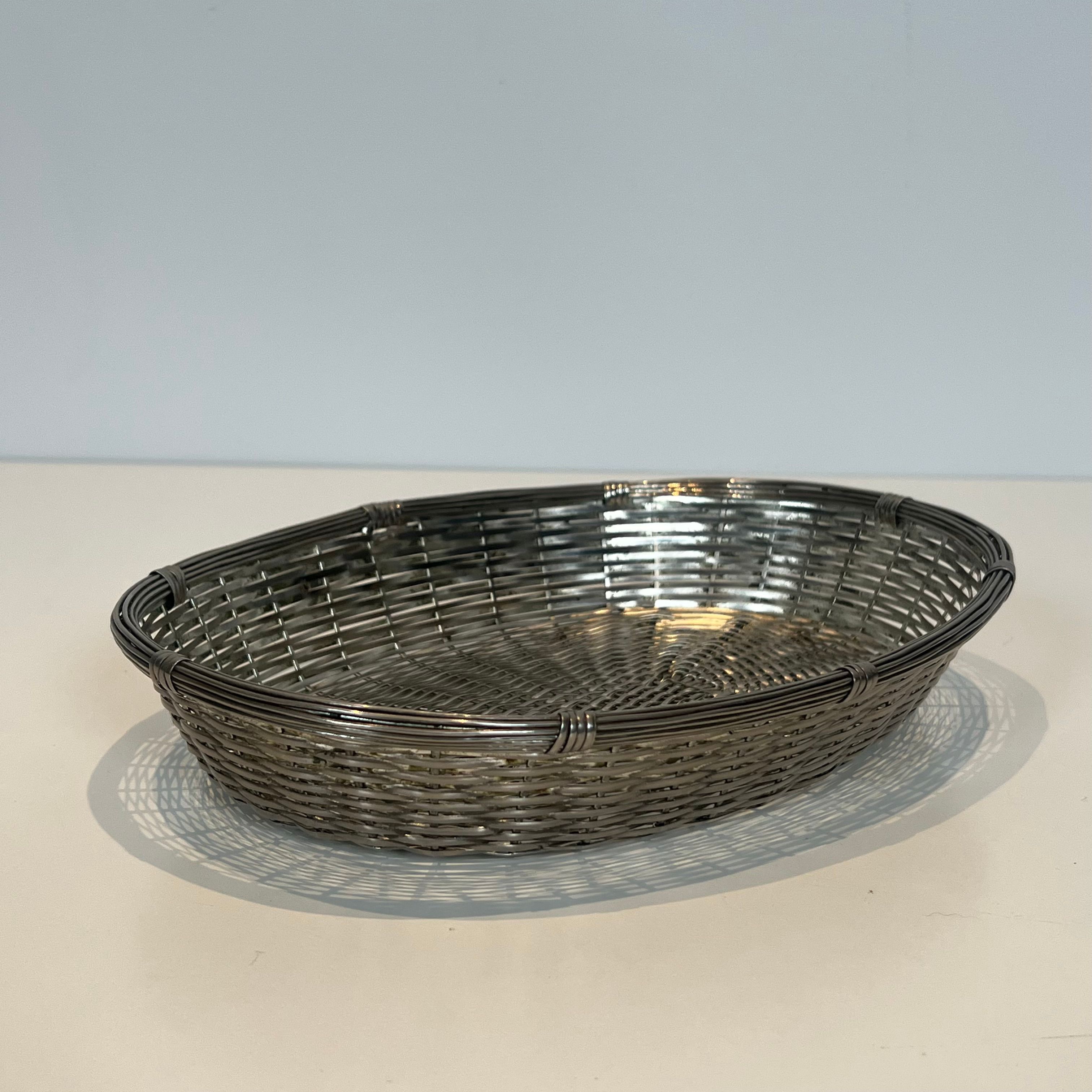 Bowl / pocket tray made of silver-plated wire