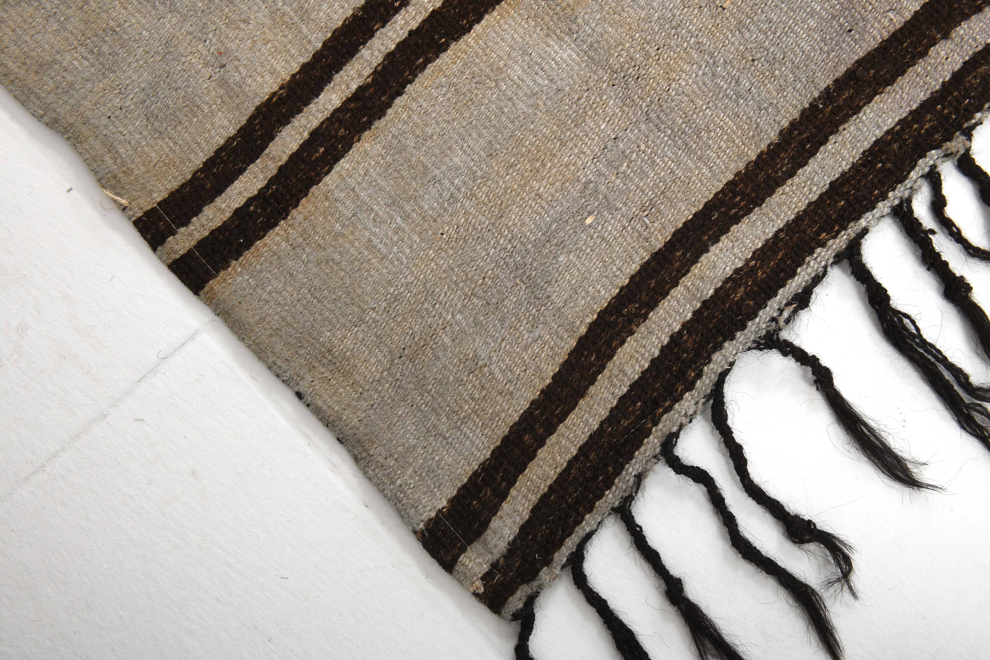 Dirty Gray & Black Hemp Kilim Rug, 161x235Cm