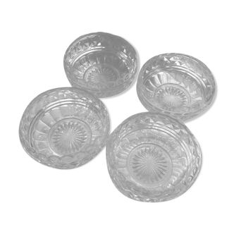 Lot of 4 dessert cups in chiseled glass