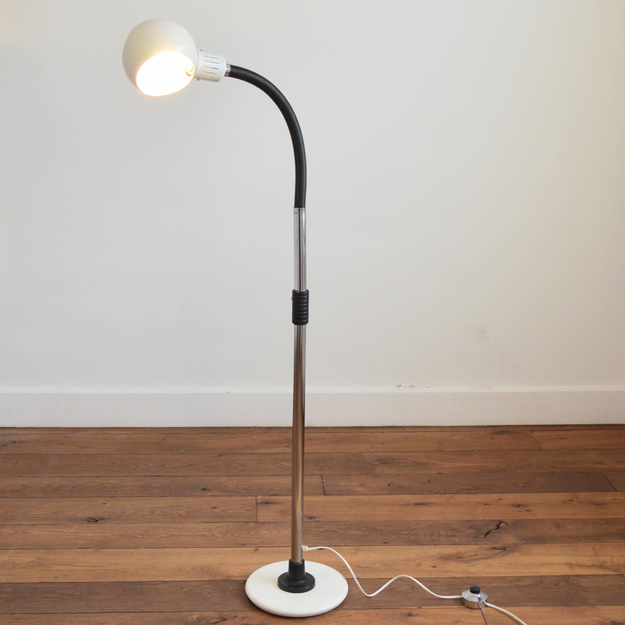 Floor lamp / Adjustable spotlight lamp 1970 vintage
