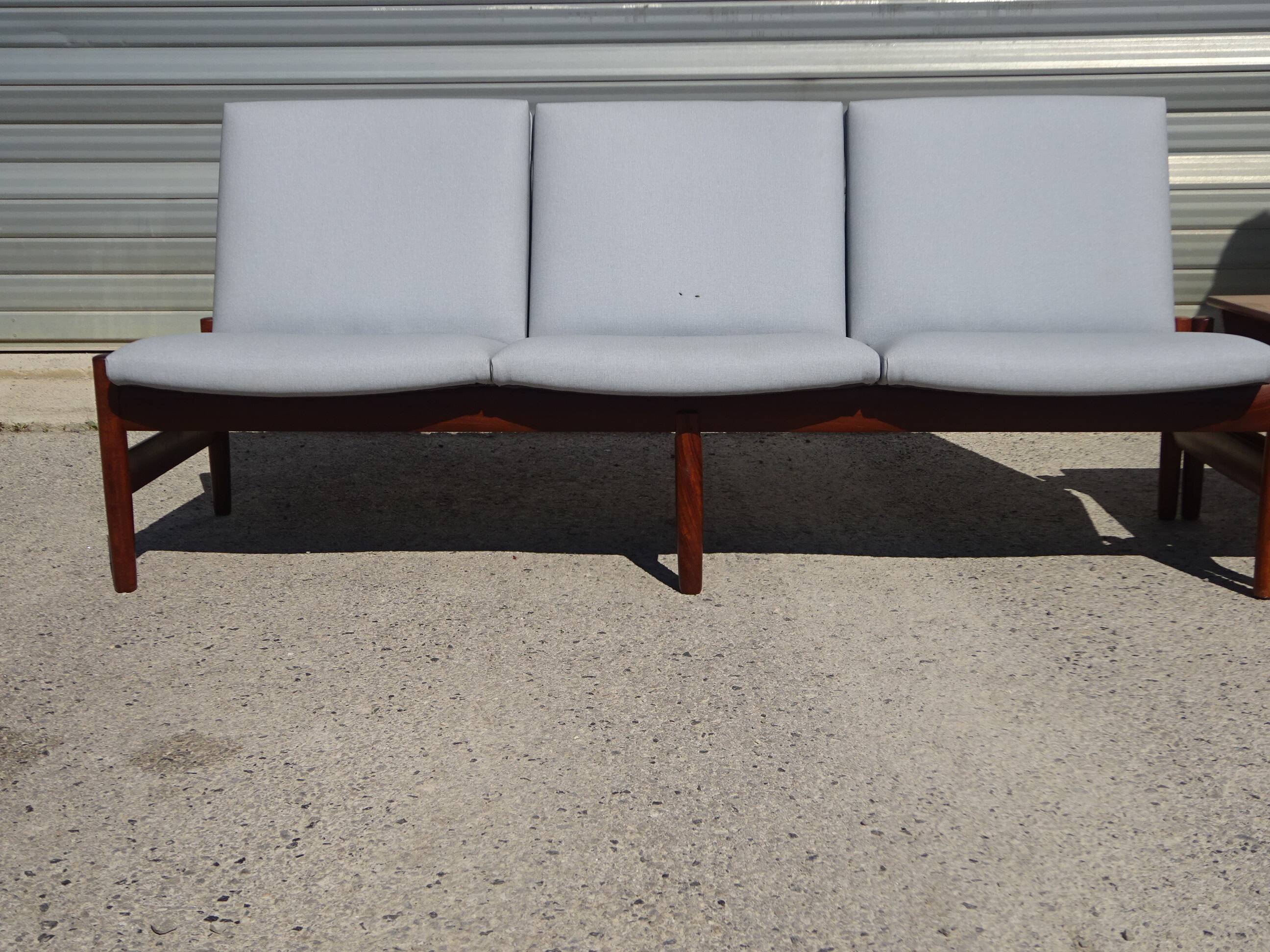 Modular 3-seater sofa + a teak coffee table by Karl SØrlie & SØnner