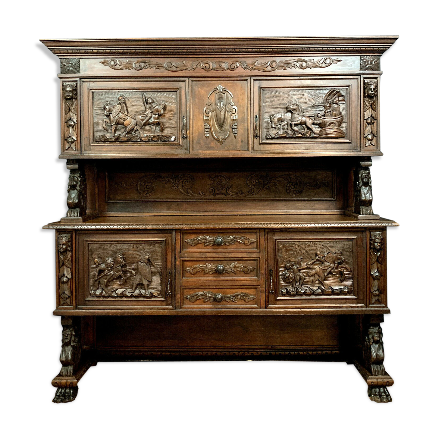 Wooden Renaissance hunting pavilion buffet made entirely carved with war attributes