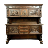 Wooden Renaissance hunting pavilion buffet made entirely carved with war attributes