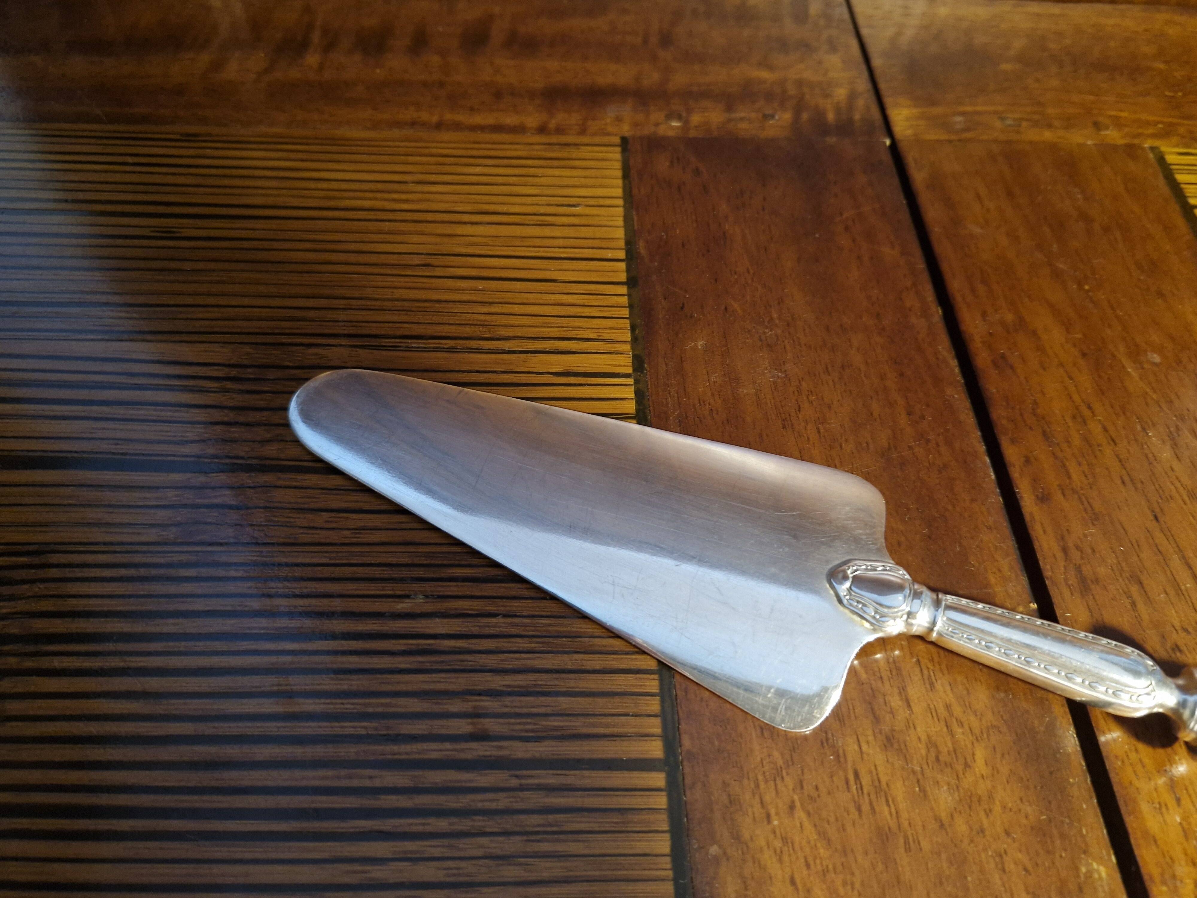 Old silver plated metal pie/cake server - Argental 2 hallmarks