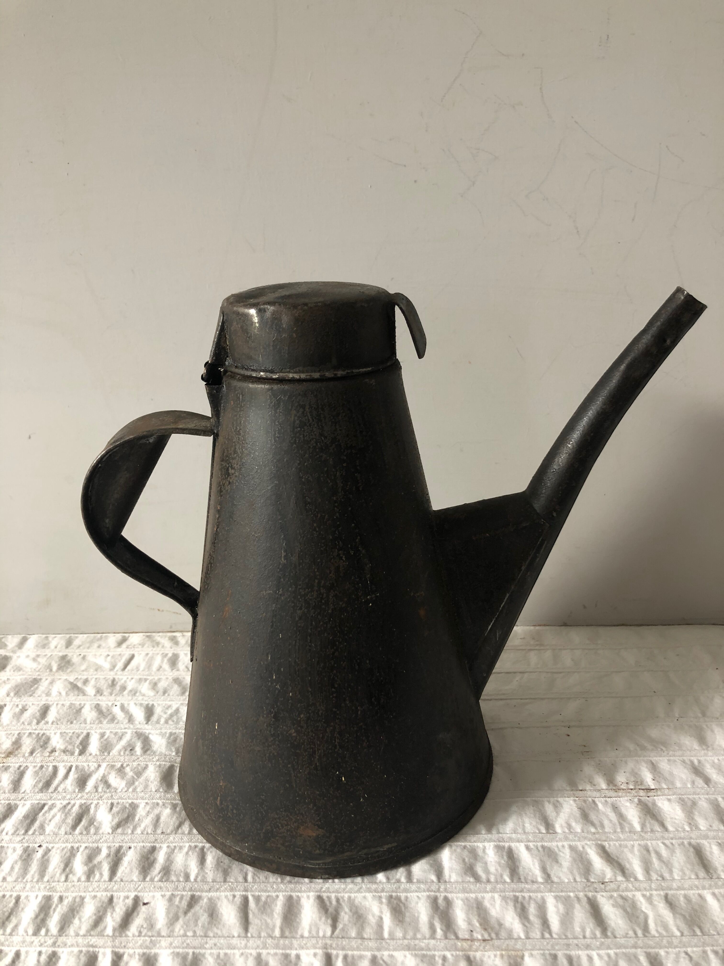Two workshop burettes, indoor watering cans